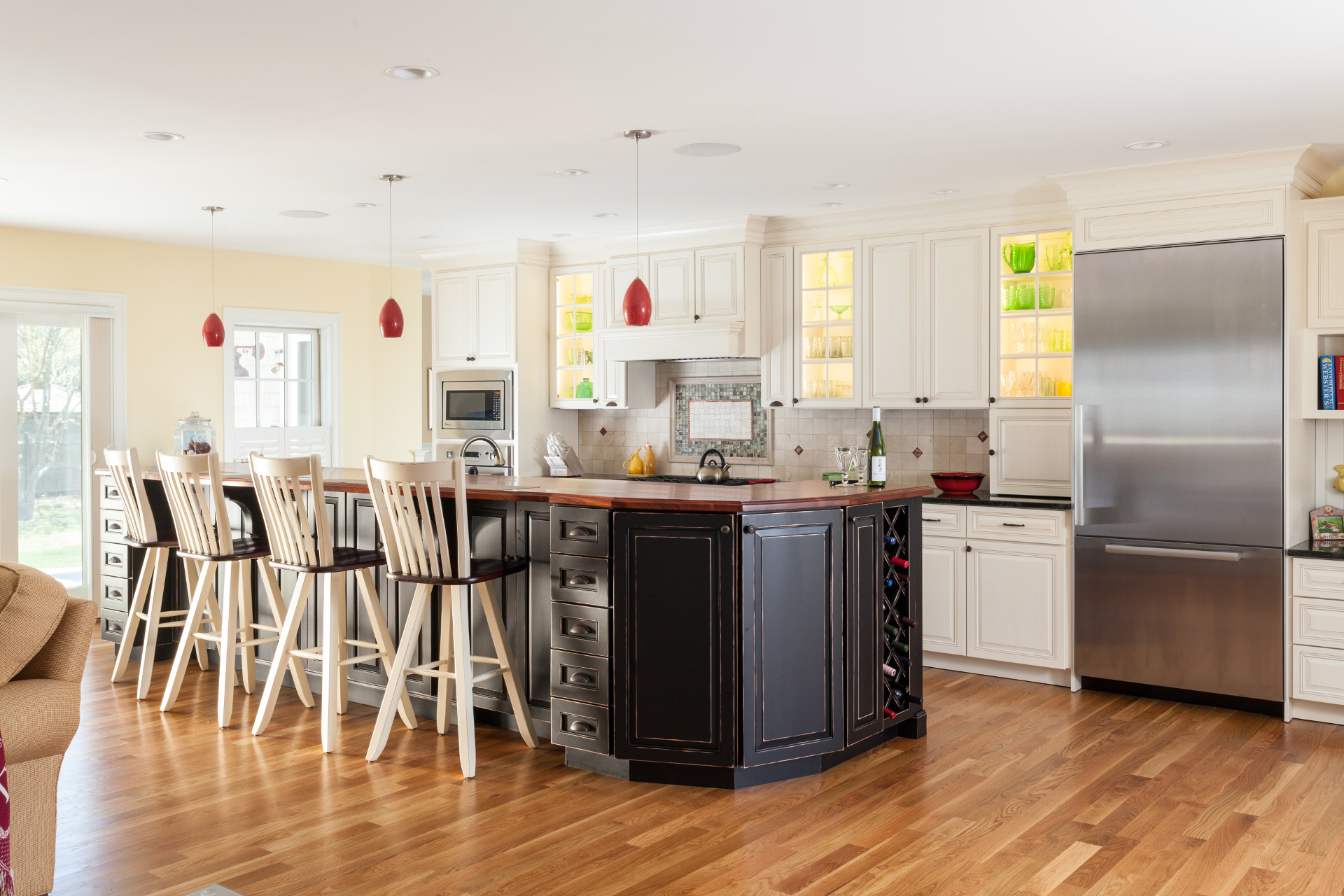 Wudwurks Custom Cabinetry - Wudwurks Custom Cabinets